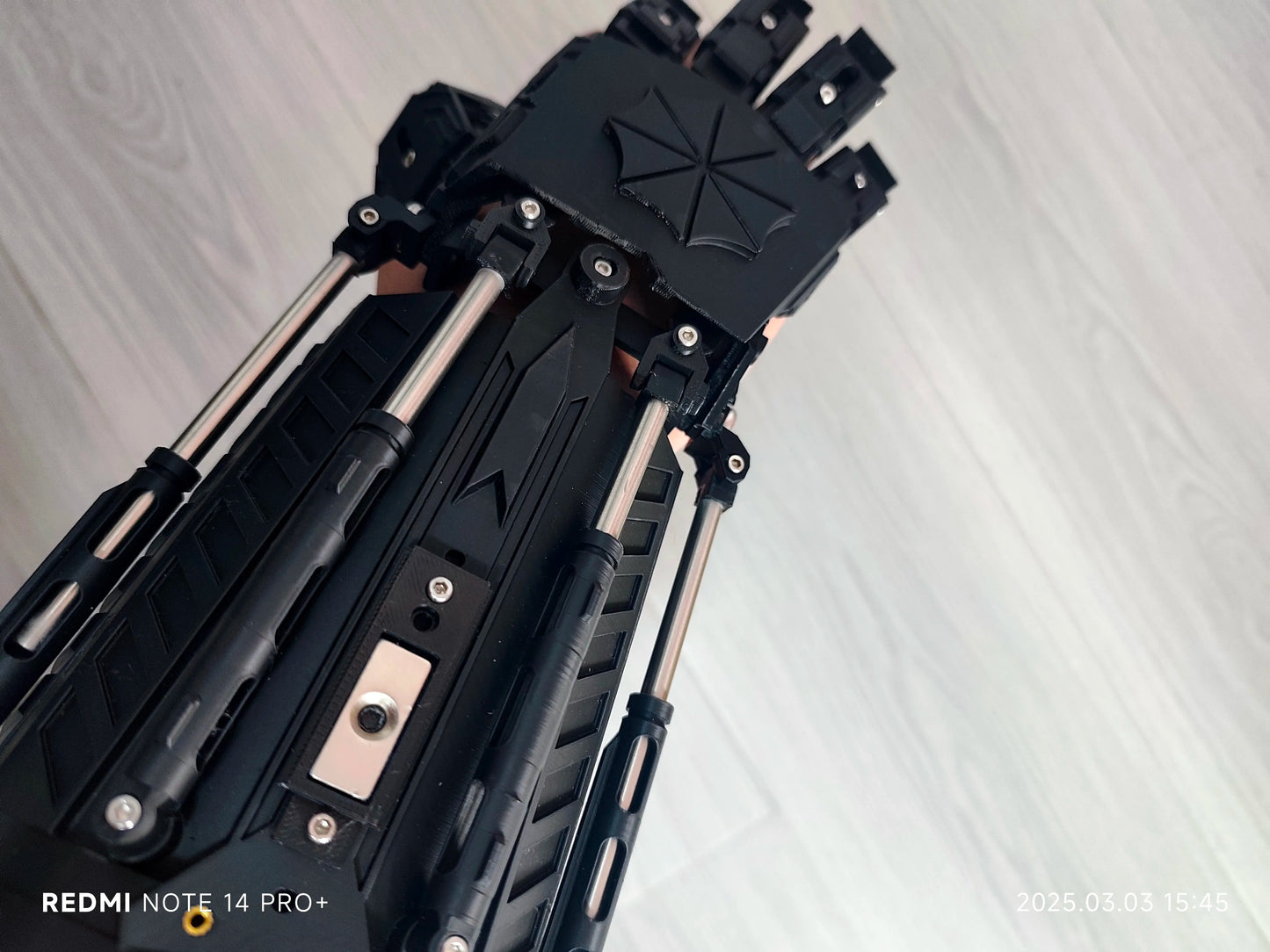 Cyber Tactical Mech Arm Prop